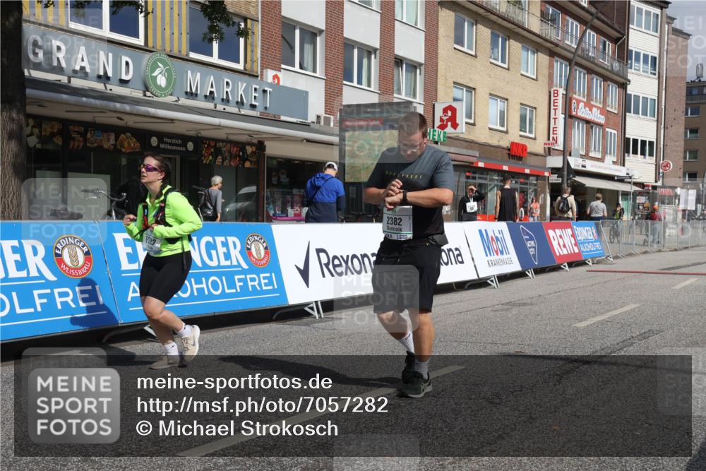 15.09.2024 - PSD Bank Halbmarathon Michael Strokosch http://msf.ph/oto/7057282 15.09.2024 12:54:04 Ziel 2382, 2893 meine-sportfotos.de