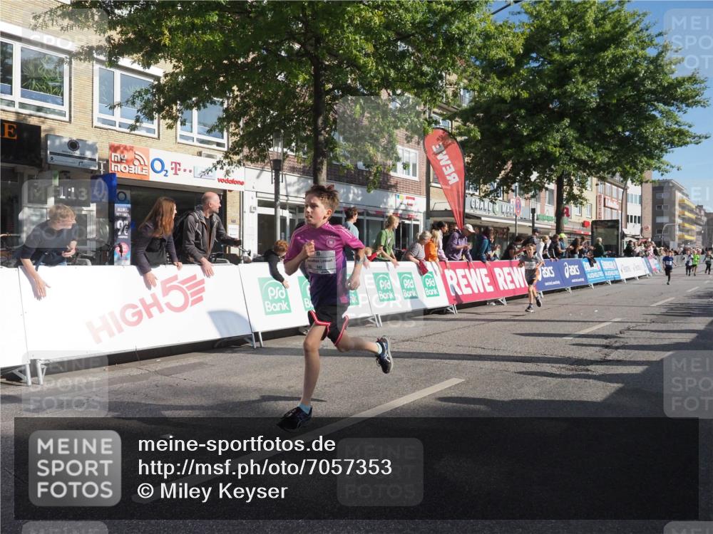 15.09.2024 - PSD Bank Halbmarathon Miley Keyser http://msf.ph/oto/7057353 15.09.2024 10:26:16 Ziel 9, 86, 88, 116, 118, 144, 181, 188, 200, 216, 242, 295 meine-sportfotos.de