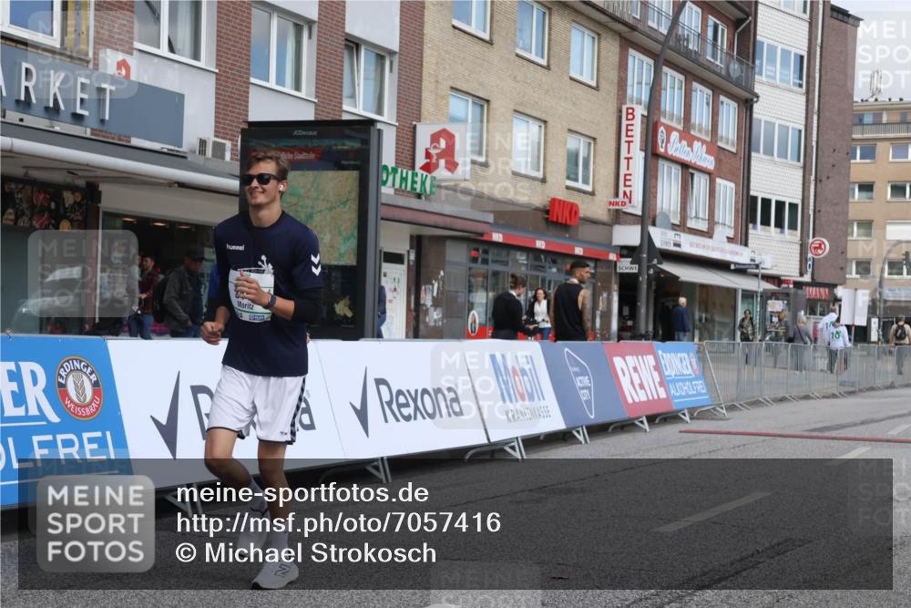 15.09.2024 - PSD Bank Halbmarathon Michael Strokosch http://msf.ph/oto/7057416 15.09.2024 12:54:28 Ziel 2440 meine-sportfotos.de