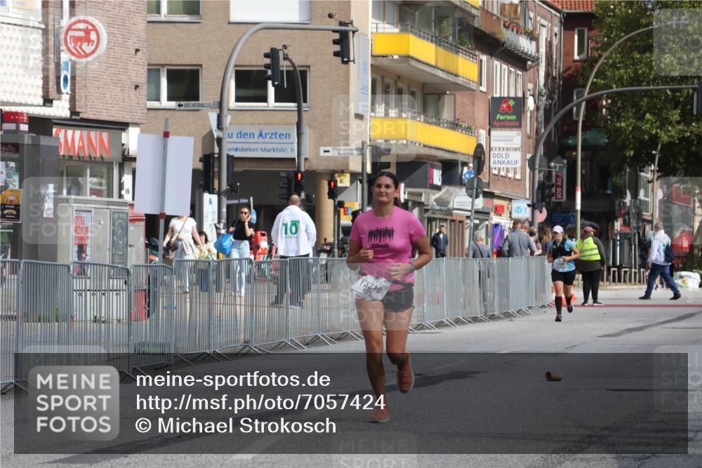 15.09.2024 - PSD Bank Halbmarathon Michael Strokosch http://msf.ph/oto/7057424 15.09.2024 12:54:58 Ziel 3210 meine-sportfotos.de