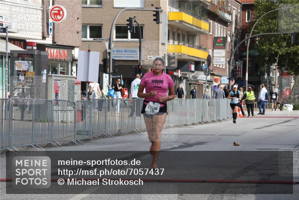 15.09.2024 - PSD Bank Halbmarathon Michael Strokosch http://msf.ph/oto/7057437 15.09.2024 12:54:59 Ziel 3210 meine-sportfotos.de