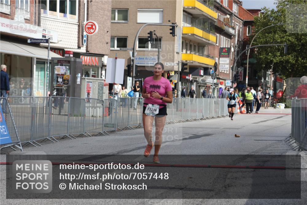 15.09.2024 - PSD Bank Halbmarathon Michael Strokosch http://msf.ph/oto/7057448 15.09.2024 12:55:00 Ziel 3210 meine-sportfotos.de
