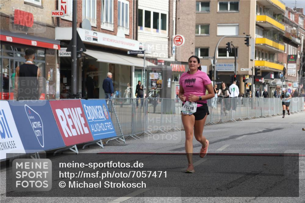 15.09.2024 - PSD Bank Halbmarathon Michael Strokosch http://msf.ph/oto/7057471 15.09.2024 12:55:02 Ziel 3210 meine-sportfotos.de