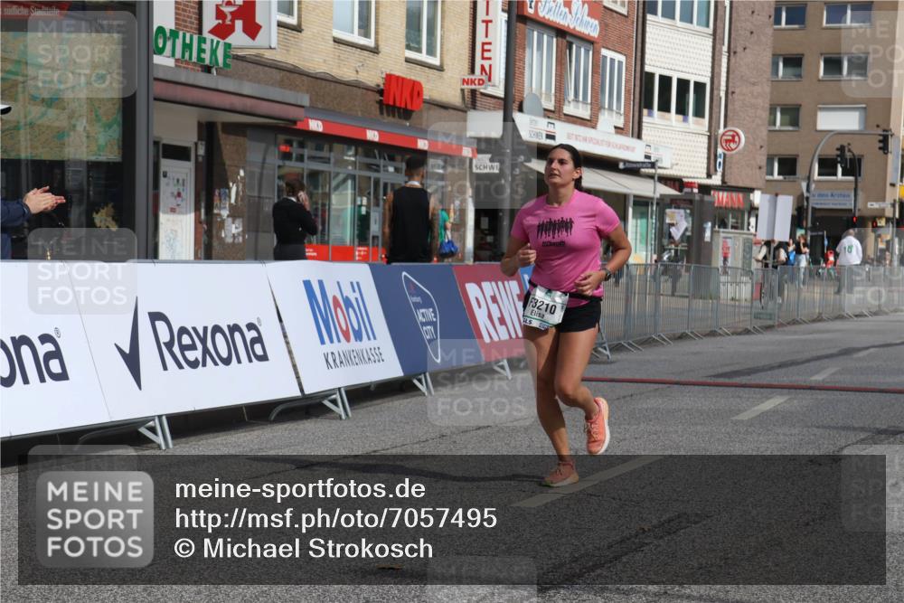 15.09.2024 - PSD Bank Halbmarathon Michael Strokosch http://msf.ph/oto/7057495 15.09.2024 12:55:03 Ziel 3210 meine-sportfotos.de
