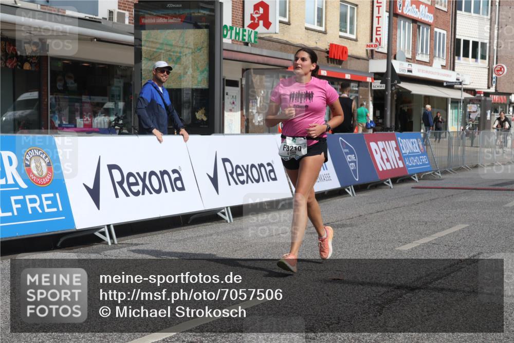 15.09.2024 - PSD Bank Halbmarathon Michael Strokosch http://msf.ph/oto/7057506 15.09.2024 12:55:04 Ziel 3210 meine-sportfotos.de