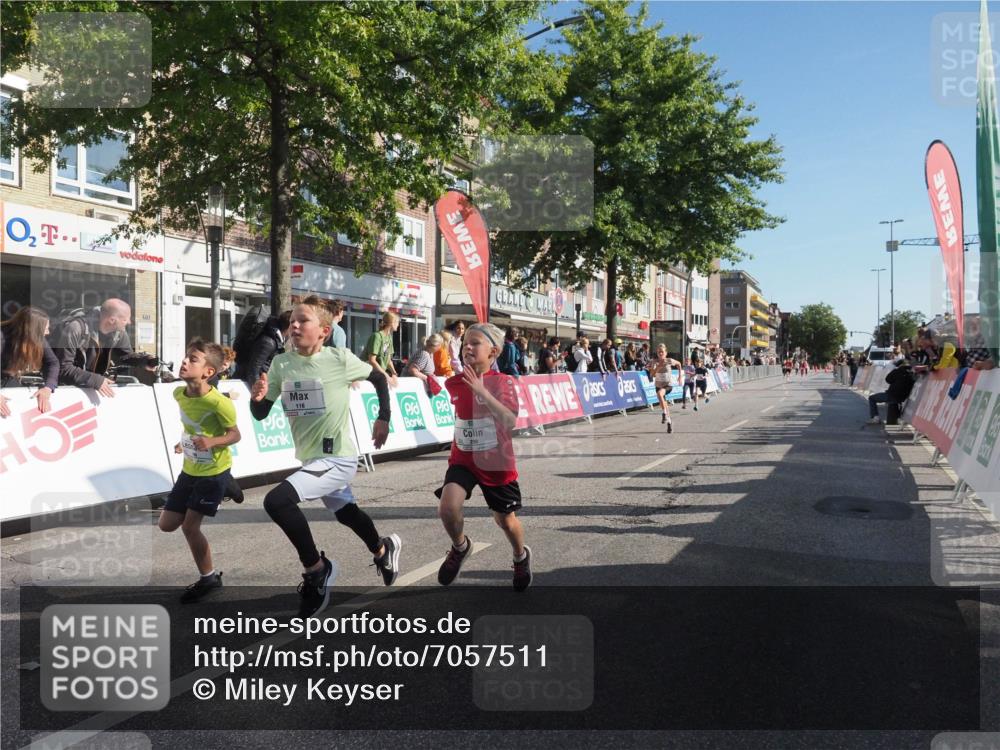 15.09.2024 - PSD Bank Halbmarathon Miley Keyser http://msf.ph/oto/7057511 15.09.2024 10:26:28 Ziel 9, 86, 88, 116, 118, 134, 143, 173, 188, 200, 209, 216, 229, 251, 307 meine-sportfotos.de