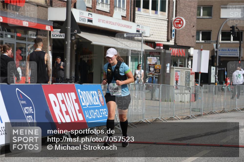 15.09.2024 - PSD Bank Halbmarathon Michael Strokosch http://msf.ph/oto/7057523 15.09.2024 12:55:14 Ziel 3340 meine-sportfotos.de