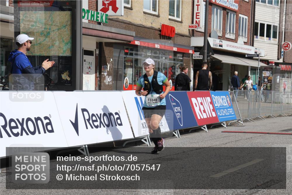 15.09.2024 - PSD Bank Halbmarathon Michael Strokosch http://msf.ph/oto/7057547 15.09.2024 12:55:15 Ziel 3340 meine-sportfotos.de