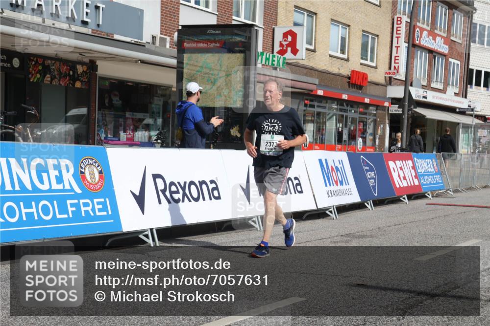 15.09.2024 - PSD Bank Halbmarathon Michael Strokosch http://msf.ph/oto/7057631 15.09.2024 12:55:47 Ziel 2373 meine-sportfotos.de