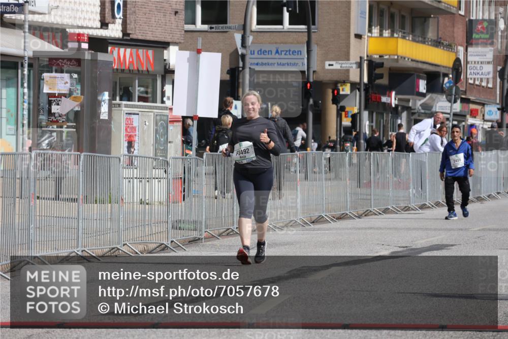 15.09.2024 - PSD Bank Halbmarathon Michael Strokosch http://msf.ph/oto/7057678 15.09.2024 12:56:06 Ziel 3492 meine-sportfotos.de
