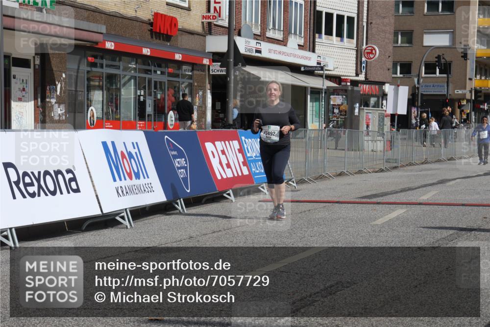 15.09.2024 - PSD Bank Halbmarathon Michael Strokosch http://msf.ph/oto/7057729 15.09.2024 12:56:12 Ziel 3492 meine-sportfotos.de