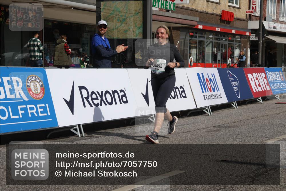 15.09.2024 - PSD Bank Halbmarathon Michael Strokosch http://msf.ph/oto/7057750 15.09.2024 12:56:14 Ziel 3492 meine-sportfotos.de