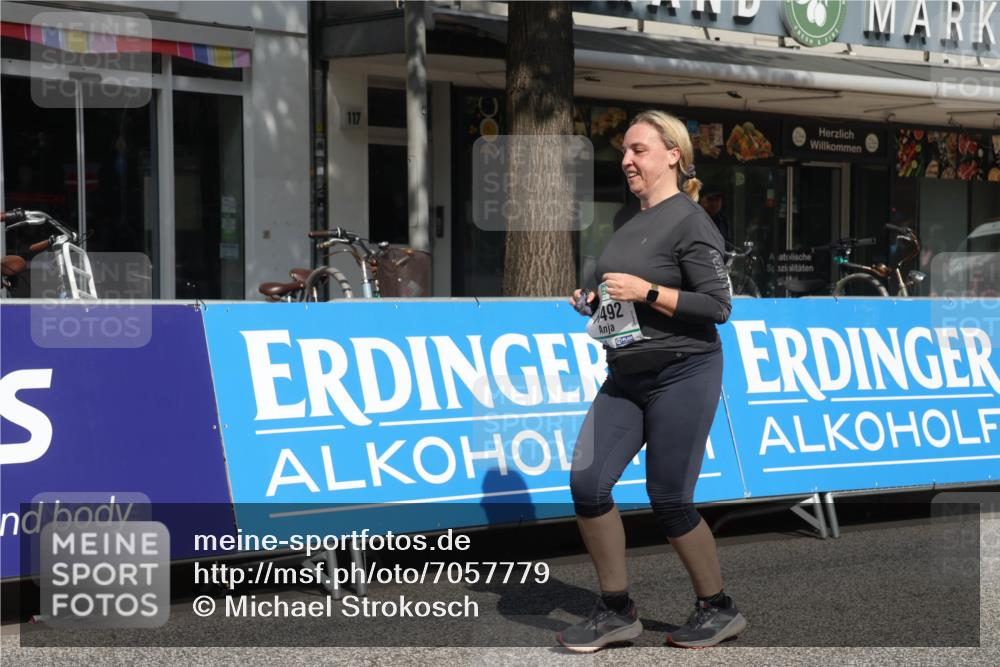 15.09.2024 - PSD Bank Halbmarathon Michael Strokosch http://msf.ph/oto/7057779 15.09.2024 12:56:15 Ziel 3492 meine-sportfotos.de