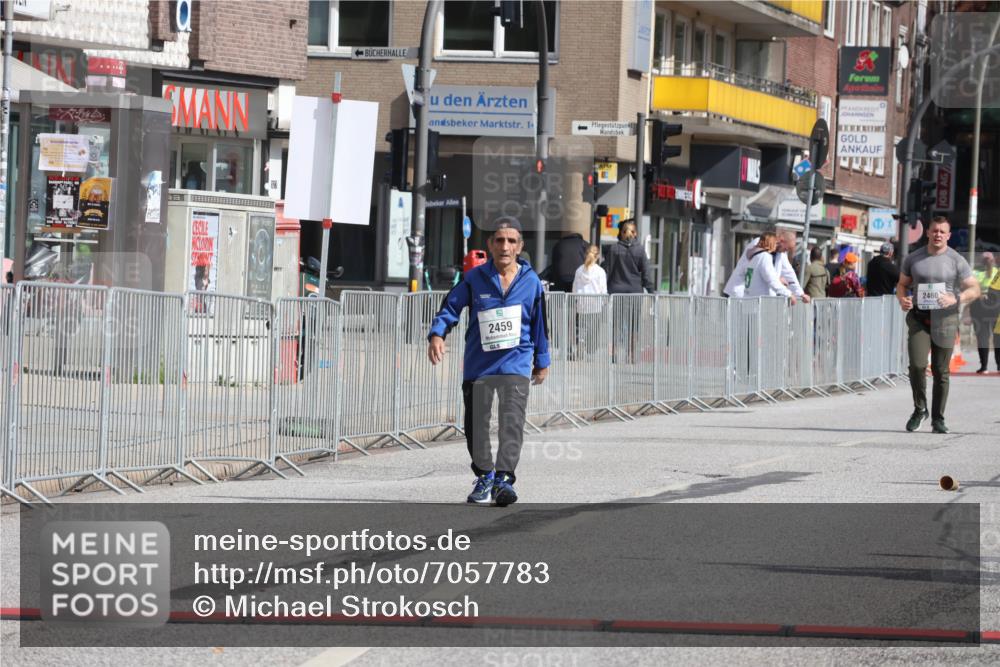 15.09.2024 - PSD Bank Halbmarathon Michael Strokosch http://msf.ph/oto/7057783 15.09.2024 12:56:19 Ziel 2459, 3492 meine-sportfotos.de