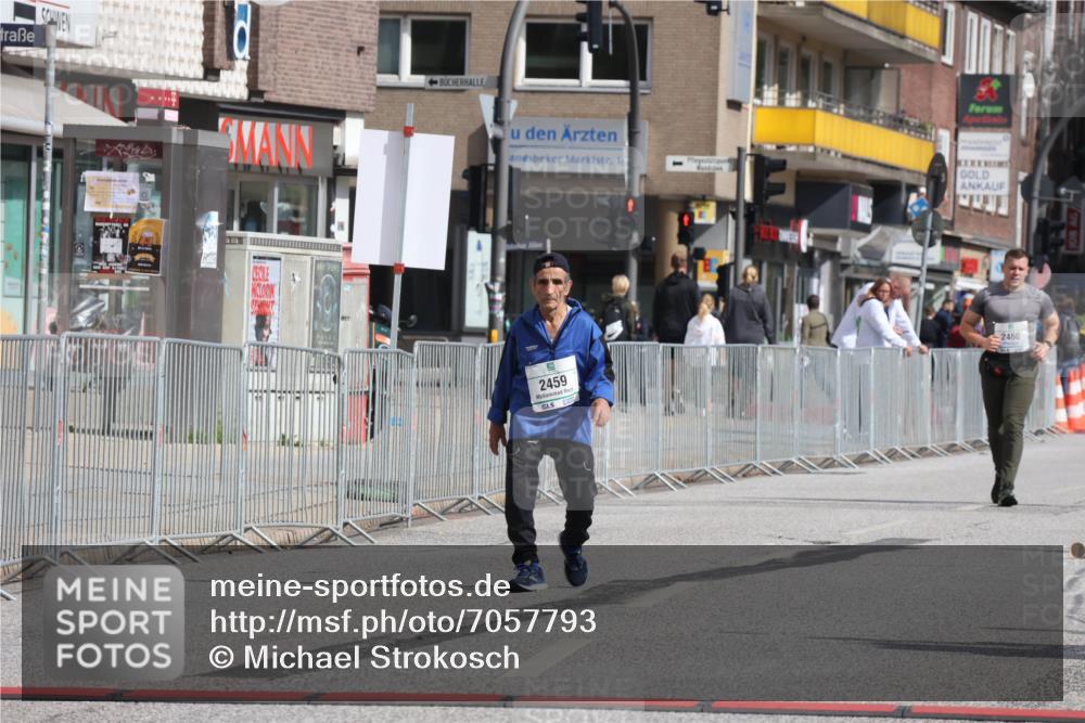 15.09.2024 - PSD Bank Halbmarathon Michael Strokosch http://msf.ph/oto/7057793 15.09.2024 12:56:21 Ziel 2459, 3492 meine-sportfotos.de
