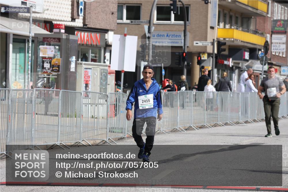 15.09.2024 - PSD Bank Halbmarathon Michael Strokosch http://msf.ph/oto/7057805 15.09.2024 12:56:22 Ziel 2459, 3492 meine-sportfotos.de