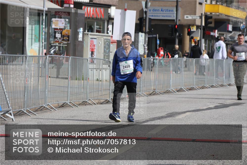 15.09.2024 - PSD Bank Halbmarathon Michael Strokosch http://msf.ph/oto/7057813 15.09.2024 12:56:23 Ziel 2459, 3492 meine-sportfotos.de