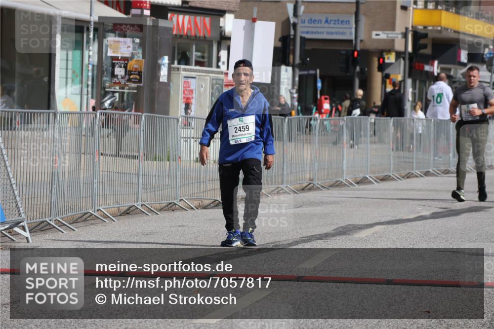 15.09.2024 - PSD Bank Halbmarathon Michael Strokosch http://msf.ph/oto/7057817 15.09.2024 12:56:23 Ziel 2459, 3492 meine-sportfotos.de