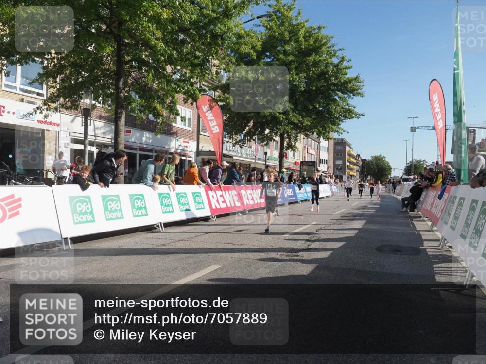 15.09.2024 - PSD Bank Halbmarathon Miley Keyser http://msf.ph/oto/7057889 15.09.2024 10:27:17 Ziel 48, 87, 136, 139, 174, 198, 210, 219, 233, 268, 272 meine-sportfotos.de