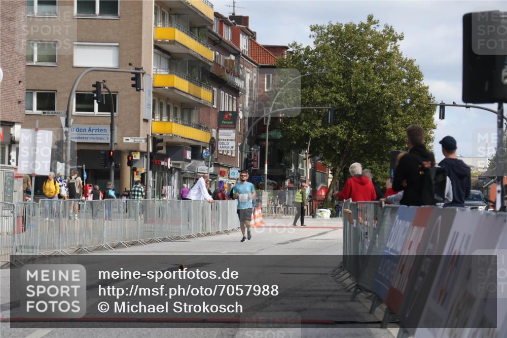 15.09.2024 - PSD Bank Halbmarathon Michael Strokosch http://msf.ph/oto/7057988 15.09.2024 12:57:26 Ziel  meine-sportfotos.de