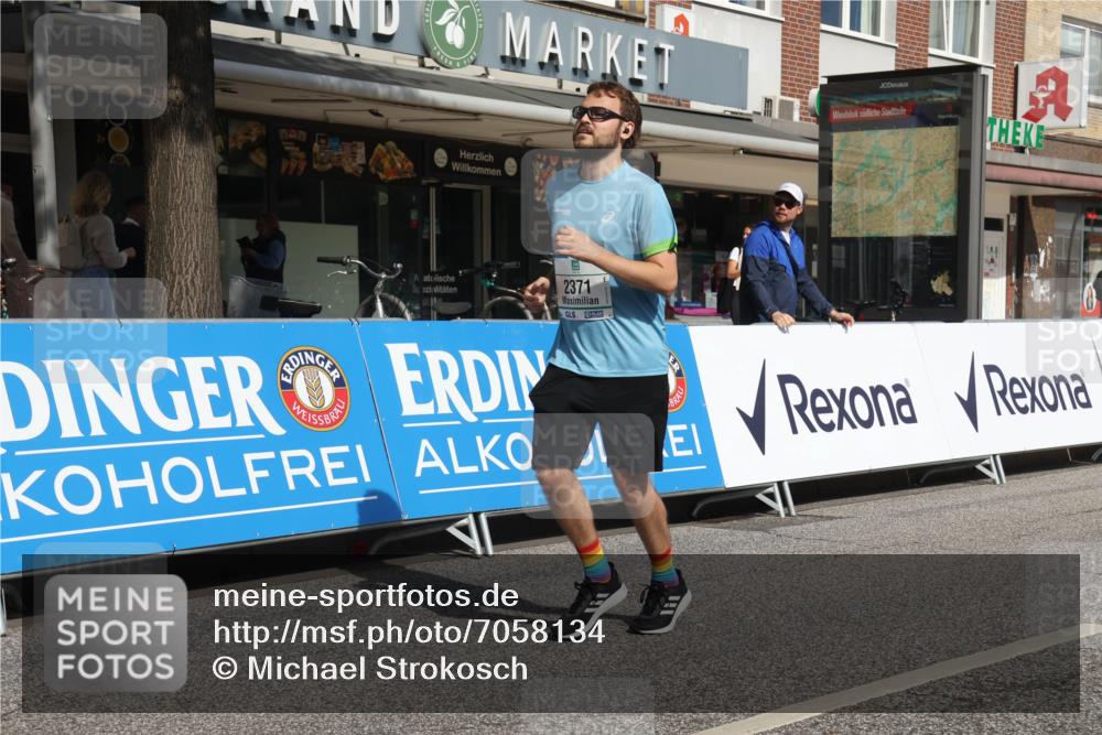 15.09.2024 - PSD Bank Halbmarathon Michael Strokosch http://msf.ph/oto/7058134 15.09.2024 12:57:46 Ziel 2371 meine-sportfotos.de