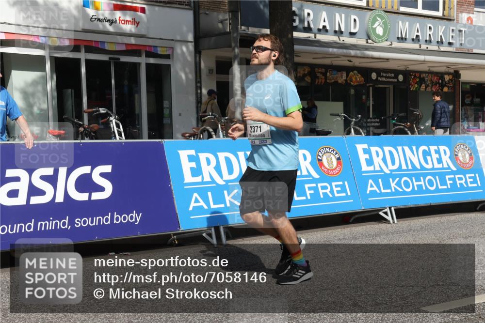 15.09.2024 - PSD Bank Halbmarathon Michael Strokosch http://msf.ph/oto/7058146 15.09.2024 12:57:47 Ziel 2371 meine-sportfotos.de