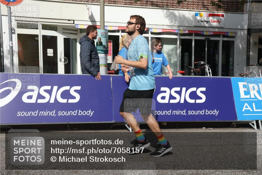15.09.2024 - PSD Bank Halbmarathon Michael Strokosch http://msf.ph/oto/7058157 15.09.2024 12:57:47 Ziel 2371 meine-sportfotos.de