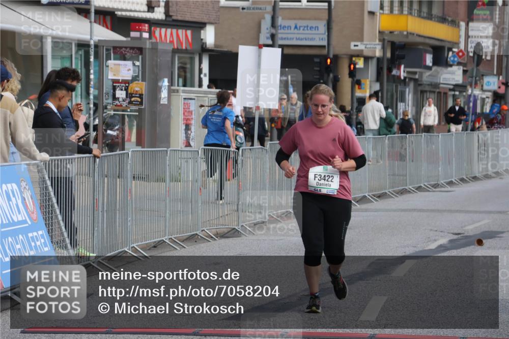 15.09.2024 - PSD Bank Halbmarathon Michael Strokosch http://msf.ph/oto/7058204 15.09.2024 12:59:21 Ziel 3422 meine-sportfotos.de