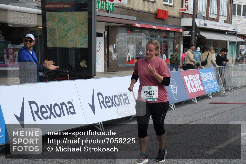 15.09.2024 - PSD Bank Halbmarathon Michael Strokosch http://msf.ph/oto/7058225 15.09.2024 12:59:26 Ziel 3422 meine-sportfotos.de