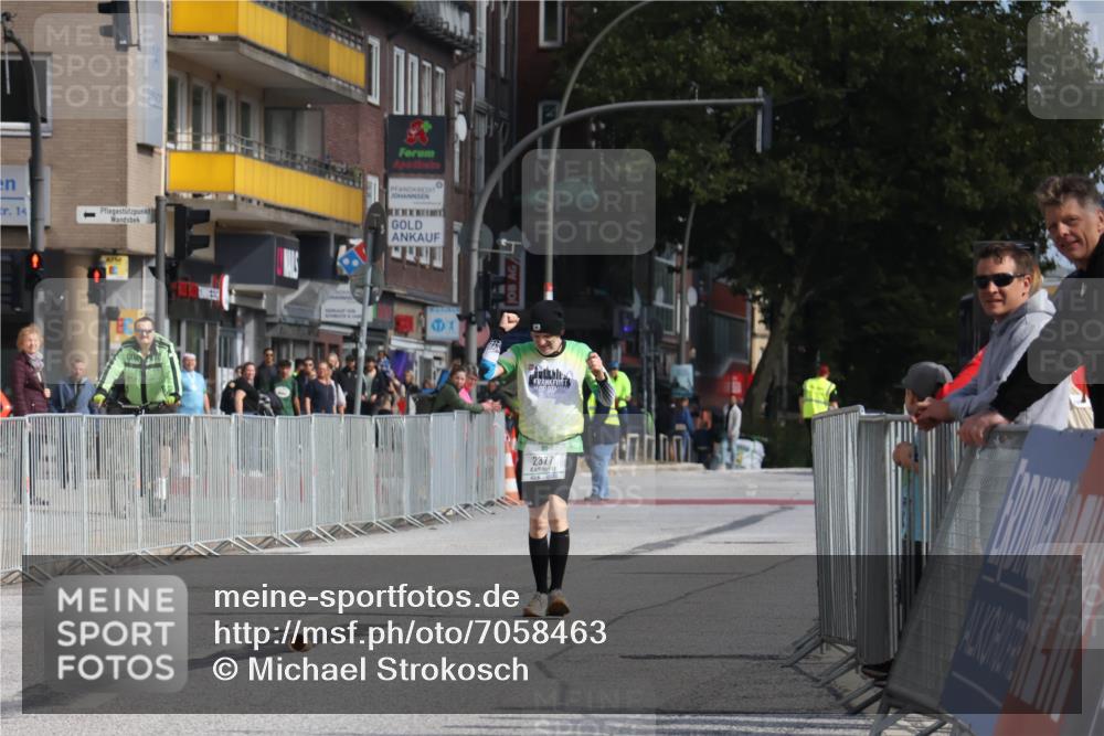 15.09.2024 - PSD Bank Halbmarathon Michael Strokosch http://msf.ph/oto/7058463 15.09.2024 13:00:50 Ziel  meine-sportfotos.de
