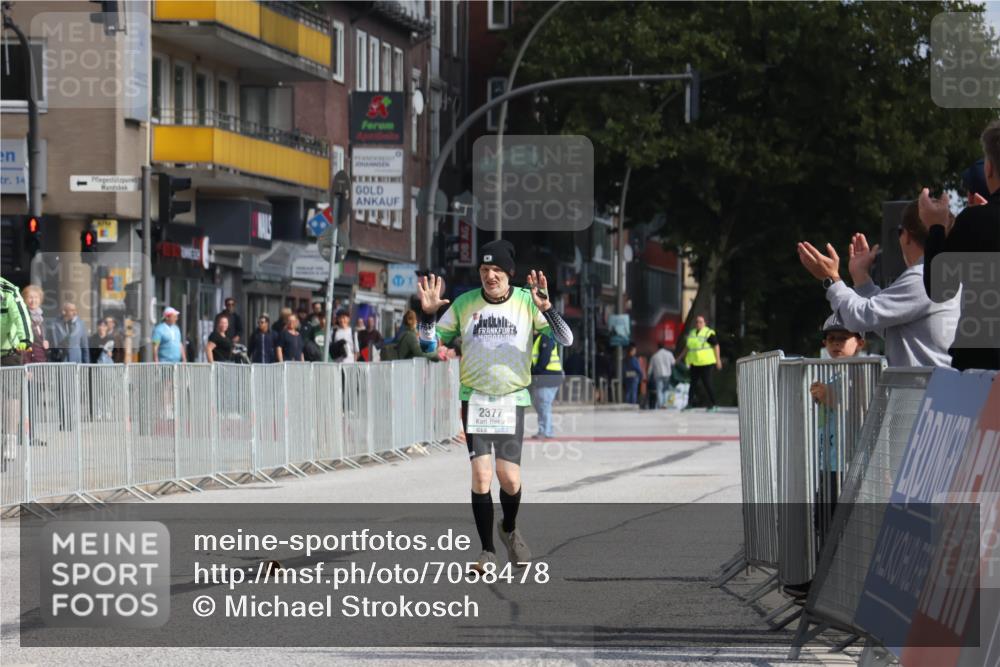15.09.2024 - PSD Bank Halbmarathon Michael Strokosch http://msf.ph/oto/7058478 15.09.2024 13:00:53 Ziel  meine-sportfotos.de