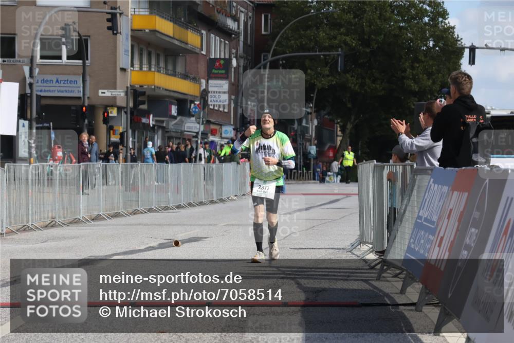 15.09.2024 - PSD Bank Halbmarathon Michael Strokosch http://msf.ph/oto/7058514 15.09.2024 13:00:57 Ziel 2377 meine-sportfotos.de