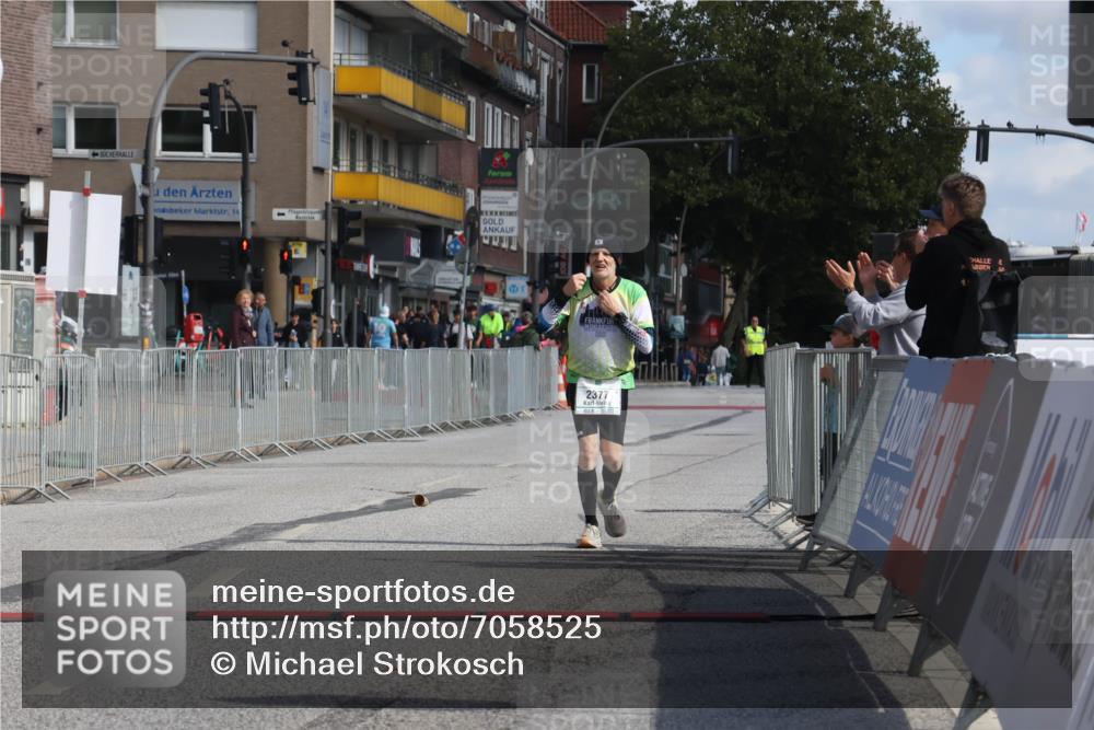 15.09.2024 - PSD Bank Halbmarathon Michael Strokosch http://msf.ph/oto/7058525 15.09.2024 13:00:57 Ziel 2377 meine-sportfotos.de