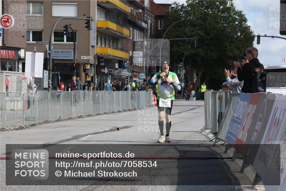 15.09.2024 - PSD Bank Halbmarathon Michael Strokosch http://msf.ph/oto/7058534 15.09.2024 13:00:58 Ziel 2377 meine-sportfotos.de