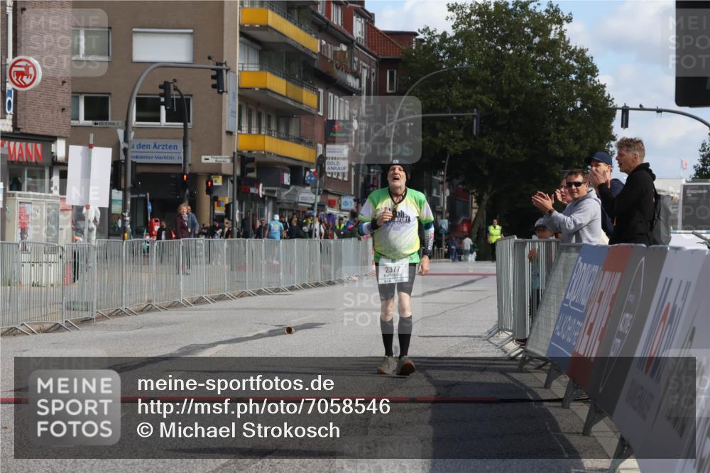 15.09.2024 - PSD Bank Halbmarathon Michael Strokosch http://msf.ph/oto/7058546 15.09.2024 13:00:59 Ziel 2377 meine-sportfotos.de