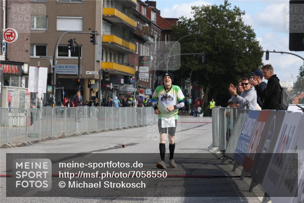 15.09.2024 - PSD Bank Halbmarathon Michael Strokosch http://msf.ph/oto/7058550 15.09.2024 13:01:00 Ziel 2377 meine-sportfotos.de