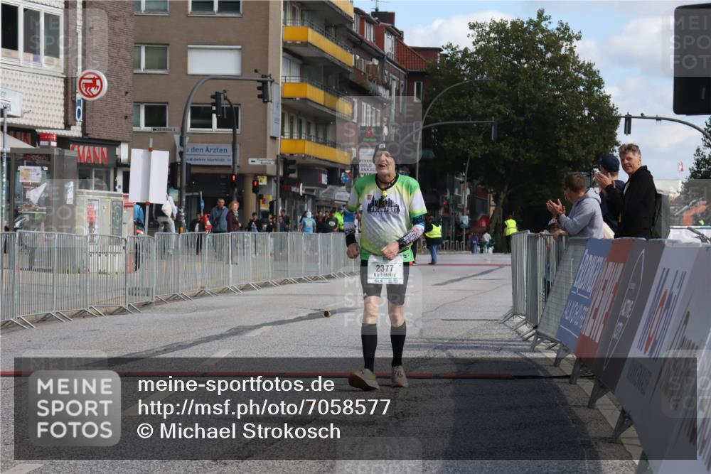 15.09.2024 - PSD Bank Halbmarathon Michael Strokosch http://msf.ph/oto/7058577 15.09.2024 13:01:02 Ziel 2377 meine-sportfotos.de