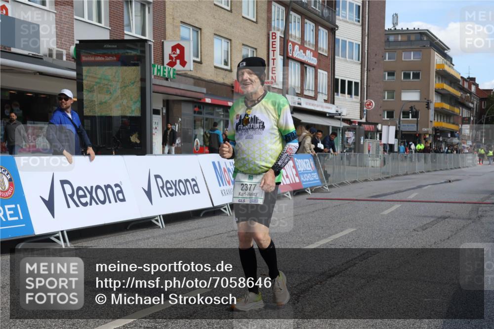 15.09.2024 - PSD Bank Halbmarathon Michael Strokosch http://msf.ph/oto/7058646 15.09.2024 13:01:09 Ziel 2377 meine-sportfotos.de