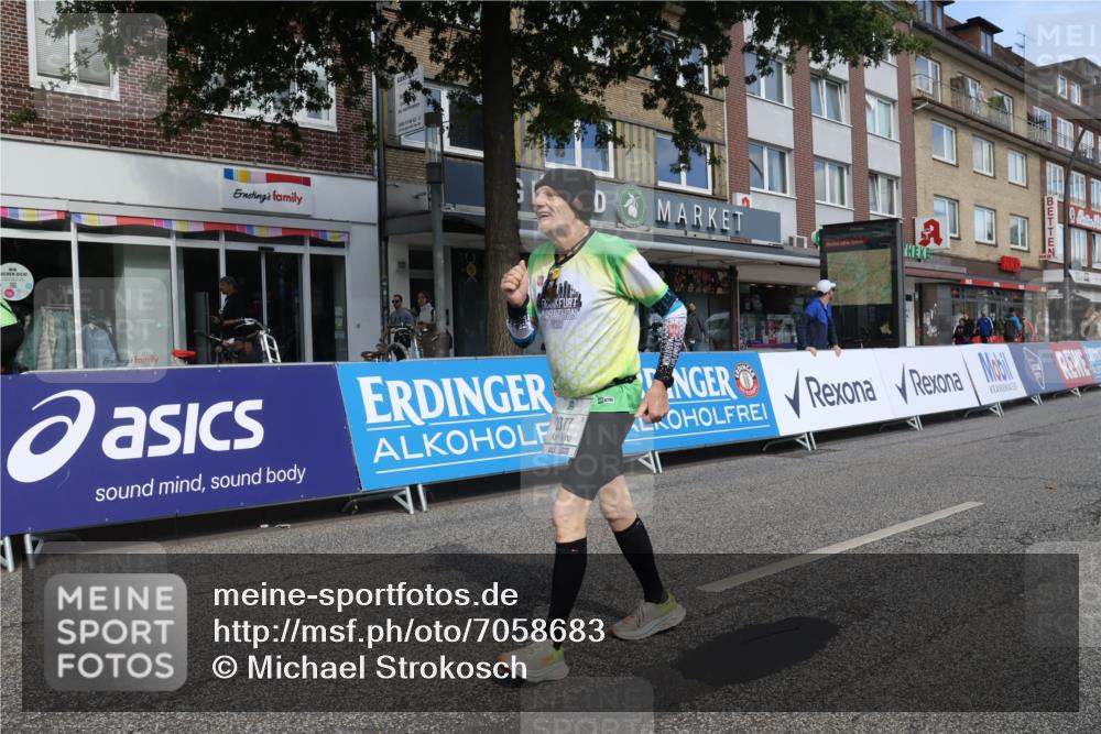 15.09.2024 - PSD Bank Halbmarathon Michael Strokosch http://msf.ph/oto/7058683 15.09.2024 13:01:10 Ziel 2377 meine-sportfotos.de
