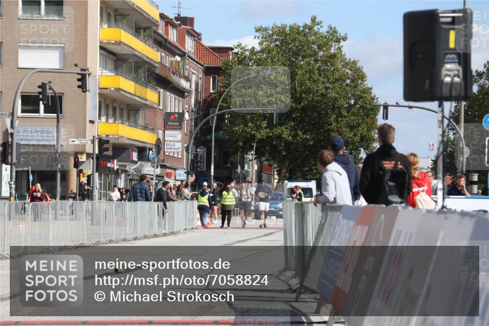 15.09.2024 - PSD Bank Halbmarathon Michael Strokosch http://msf.ph/oto/7058824 15.09.2024 13:04:50 Ziel  meine-sportfotos.de