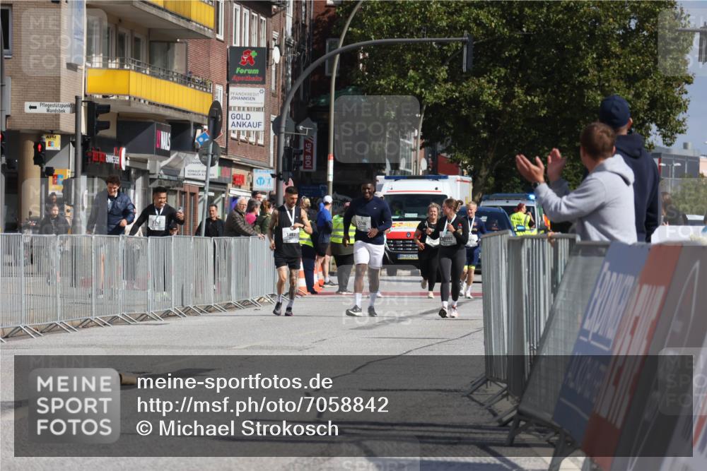 15.09.2024 - PSD Bank Halbmarathon Michael Strokosch http://msf.ph/oto/7058842 15.09.2024 13:05:00 Ziel  meine-sportfotos.de