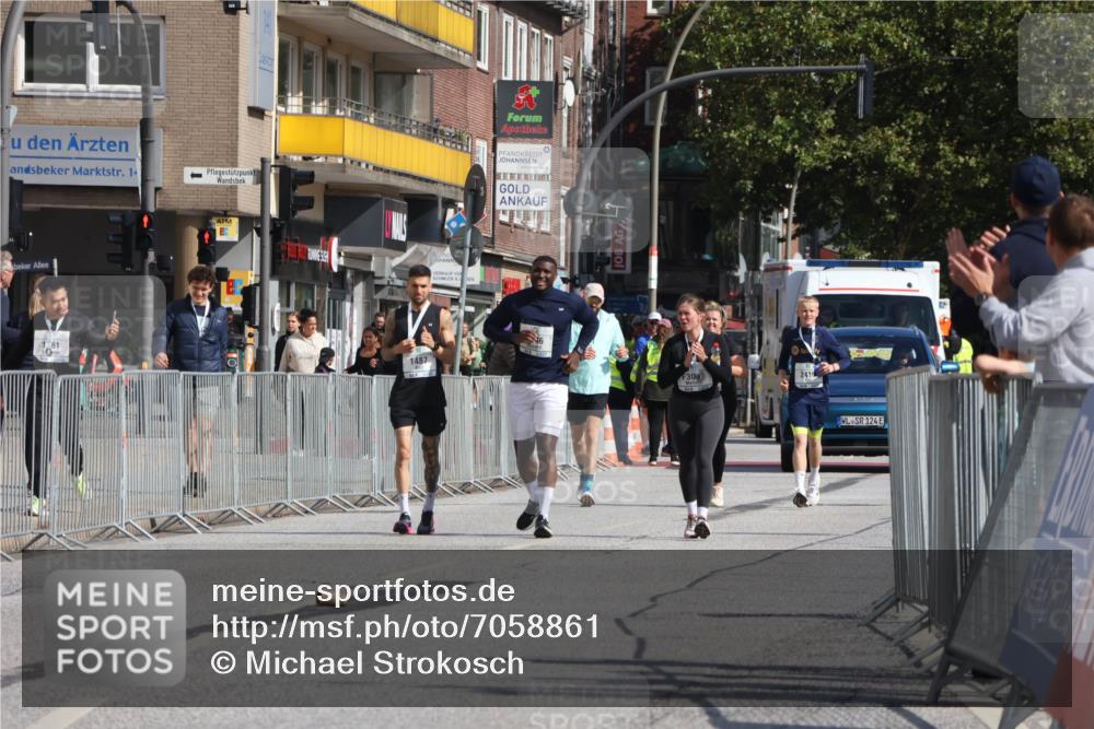 15.09.2024 - PSD Bank Halbmarathon Michael Strokosch http://msf.ph/oto/7058861 15.09.2024 13:05:07 Ziel  meine-sportfotos.de