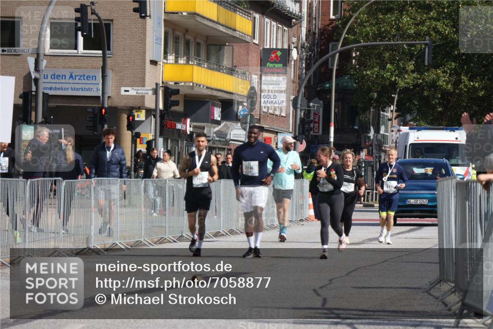 15.09.2024 - PSD Bank Halbmarathon Michael Strokosch http://msf.ph/oto/7058877 15.09.2024 13:05:08 Ziel  meine-sportfotos.de