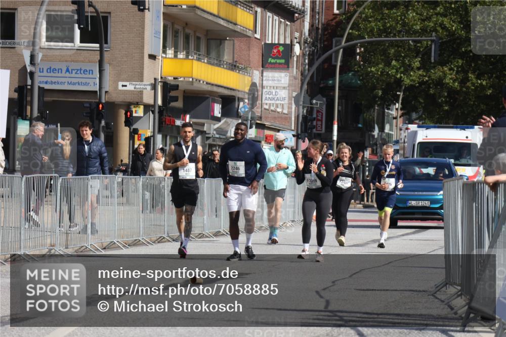 15.09.2024 - PSD Bank Halbmarathon Michael Strokosch http://msf.ph/oto/7058885 15.09.2024 13:05:09 Ziel  meine-sportfotos.de