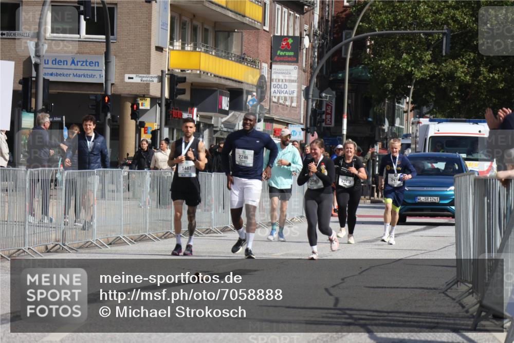 15.09.2024 - PSD Bank Halbmarathon Michael Strokosch http://msf.ph/oto/7058888 15.09.2024 13:05:09 Ziel  meine-sportfotos.de