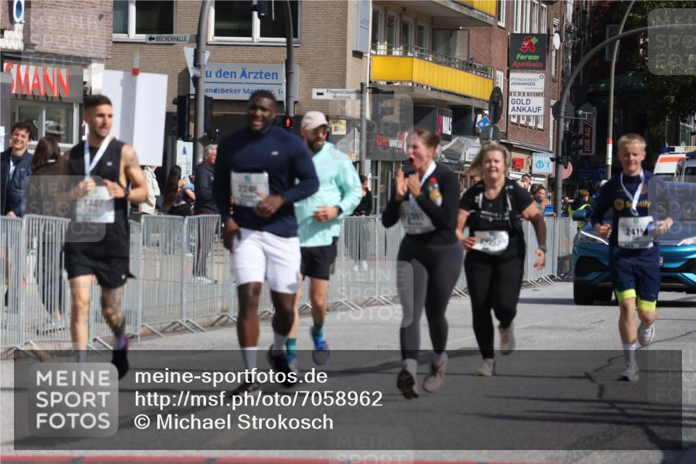 15.09.2024 - PSD Bank Halbmarathon Michael Strokosch http://msf.ph/oto/7058962 15.09.2024 13:05:16 Ziel 2246, 3457 meine-sportfotos.de