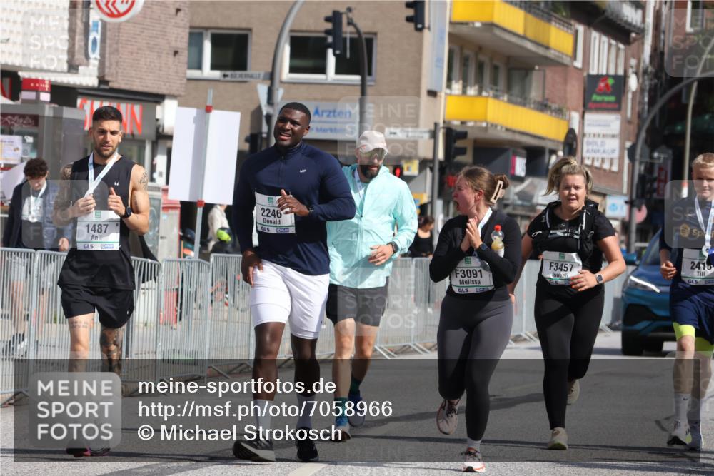 15.09.2024 - PSD Bank Halbmarathon Michael Strokosch http://msf.ph/oto/7058966 15.09.2024 13:05:17 Ziel 2246, 3457 meine-sportfotos.de