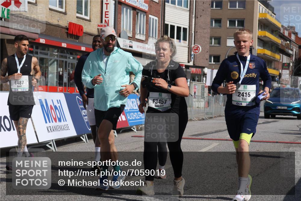 15.09.2024 - PSD Bank Halbmarathon Michael Strokosch http://msf.ph/oto/7059019 15.09.2024 13:05:22 Ziel 2246, 3457 meine-sportfotos.de