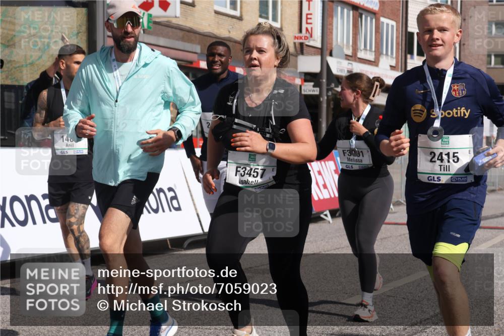15.09.2024 - PSD Bank Halbmarathon Michael Strokosch http://msf.ph/oto/7059023 15.09.2024 13:05:23 Ziel 2246, 3457 meine-sportfotos.de