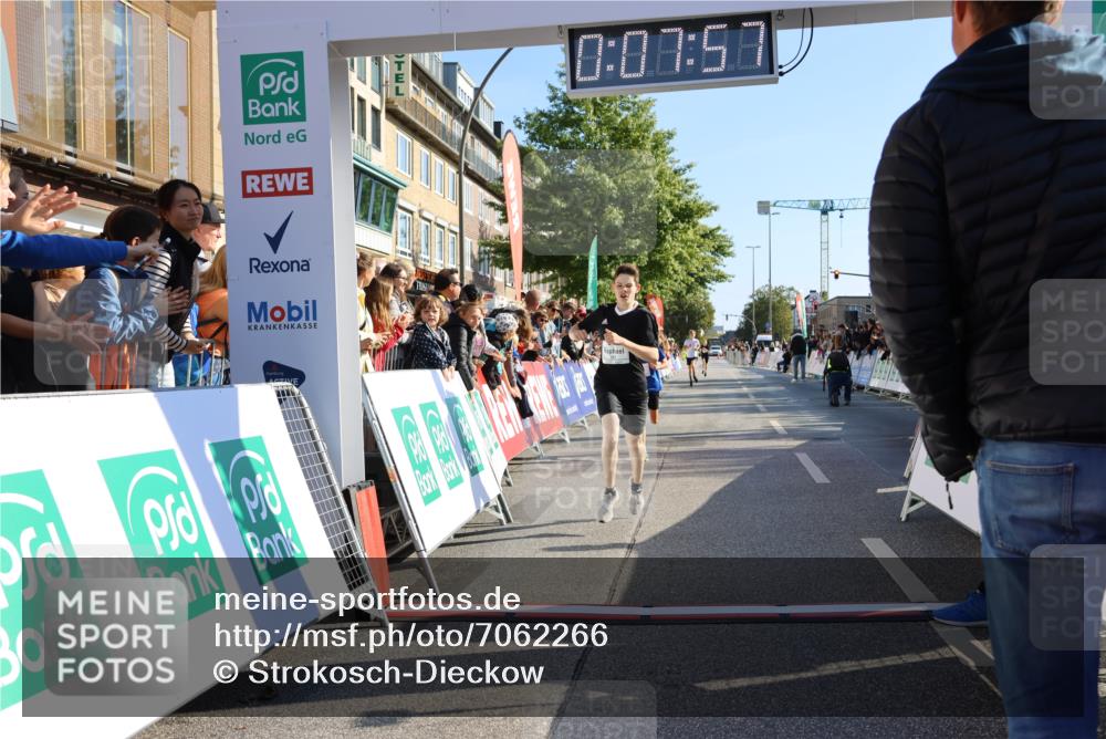 15.09.2024 - PSD Bank Halbmarathon Strokosch-Dieckow http://msf.ph/oto/7062266 15.09.2024 10:25:03 Ziel 61, 131, 211 meine-sportfotos.de